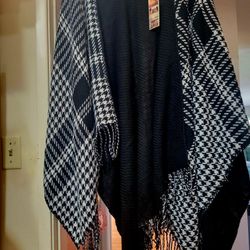 Black and White Shawl