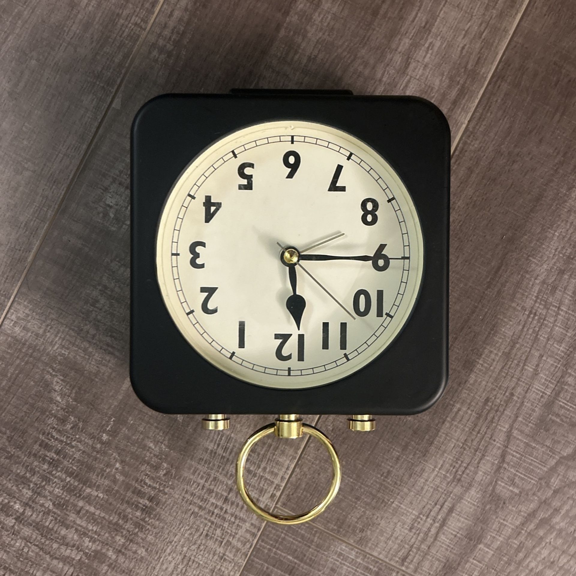 Vintage Inspired Alarm Clock for Sale in Los Angeles, CA OfferUp