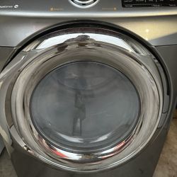 Samsung Dryer. 