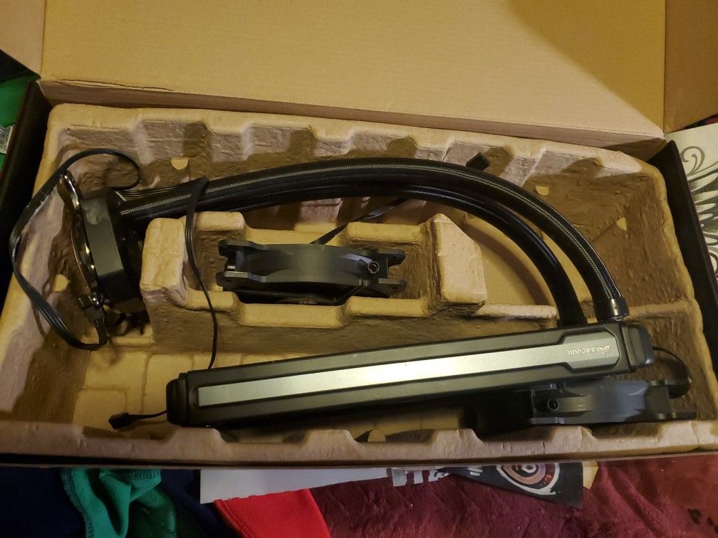 Corsair H100 IGTX