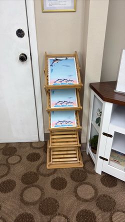 Paper or magazine tier holder