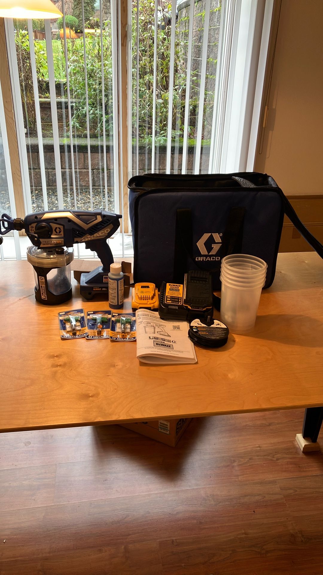 Graco Handheld Ultramax Paint Sprayer 