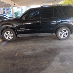 2007 Ford Explorer