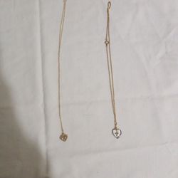 2 heart shaped necklaces, 