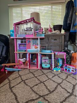 Barbie Dreamhouse and Vehicles