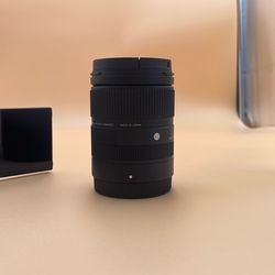 Sigma 18-50mm f2.8 for E. Open box