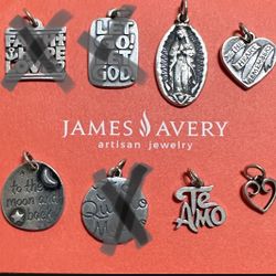 New James Avery Bracelet And Charms Uncut.. It Will Also Come With A Bag And Box.