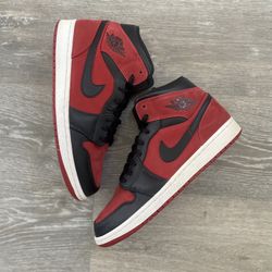 Jordan 1 Reverse Banned 