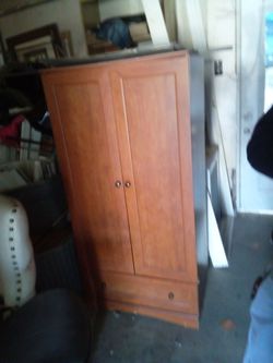 Dresser