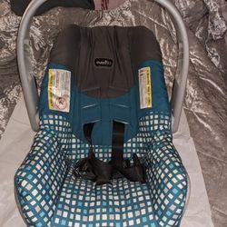 Evenflo Nurture Infant Car Seat, Kazoo Blue for Sale in Riviera Beach, FL -  OfferUp