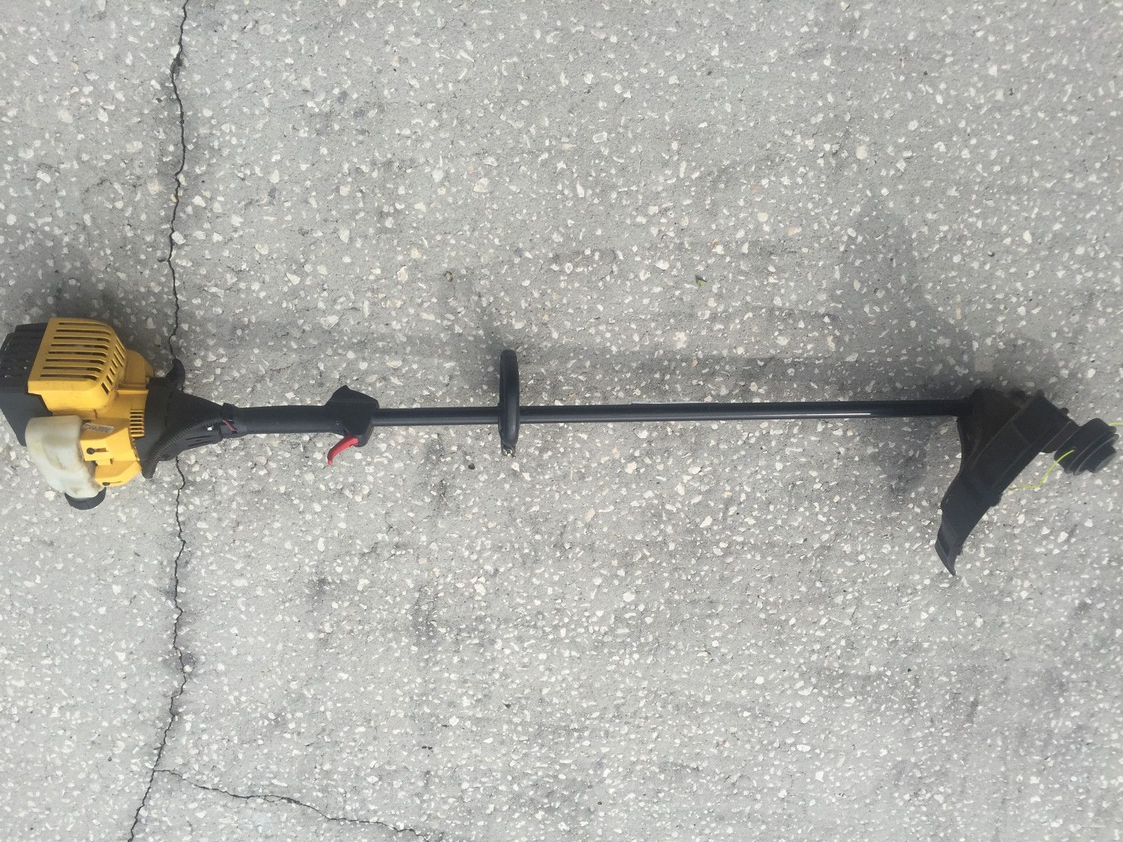 Bolens BL160 25cc 2Cycle 16in Straight Shaft edger/ trimmer for Sale