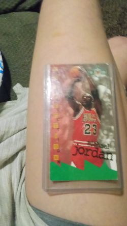 Michael Jordan Card Worth 5,000 On Ebay Asking Best Offer Be Fare As If U Were The One Whom Was Saleing Items Sorta Say