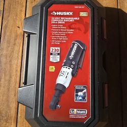 Husky
3/8 in. Drive 12-Volt Lithium-Ion Cordless Ratchet