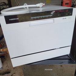 FARBERWARE COUNTERTOP DISHWASHER HOOKS TO SINK.  ONLY 9 MONTH OLD. NEEDS DRAIN HOSE.COST 440.00 WAS ASKING 220.00 TODAY I.LL TAKE  175.00 