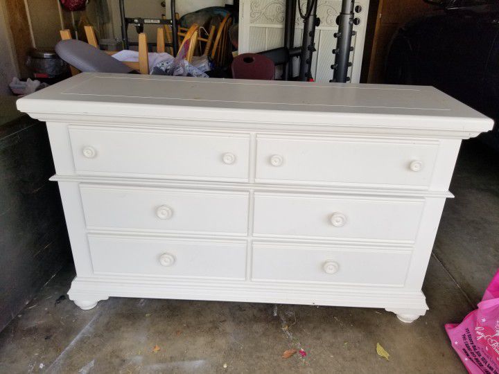 Beautiful White Solid Wood Dresser