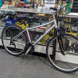 Raleigh Hybrid Route 3.0