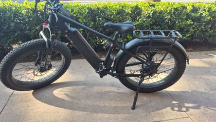 NIU BQI fat tire 300 E-bike black.