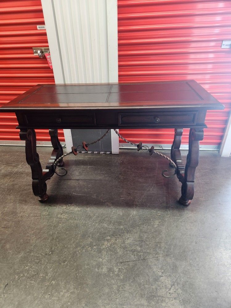 Console Writing Table