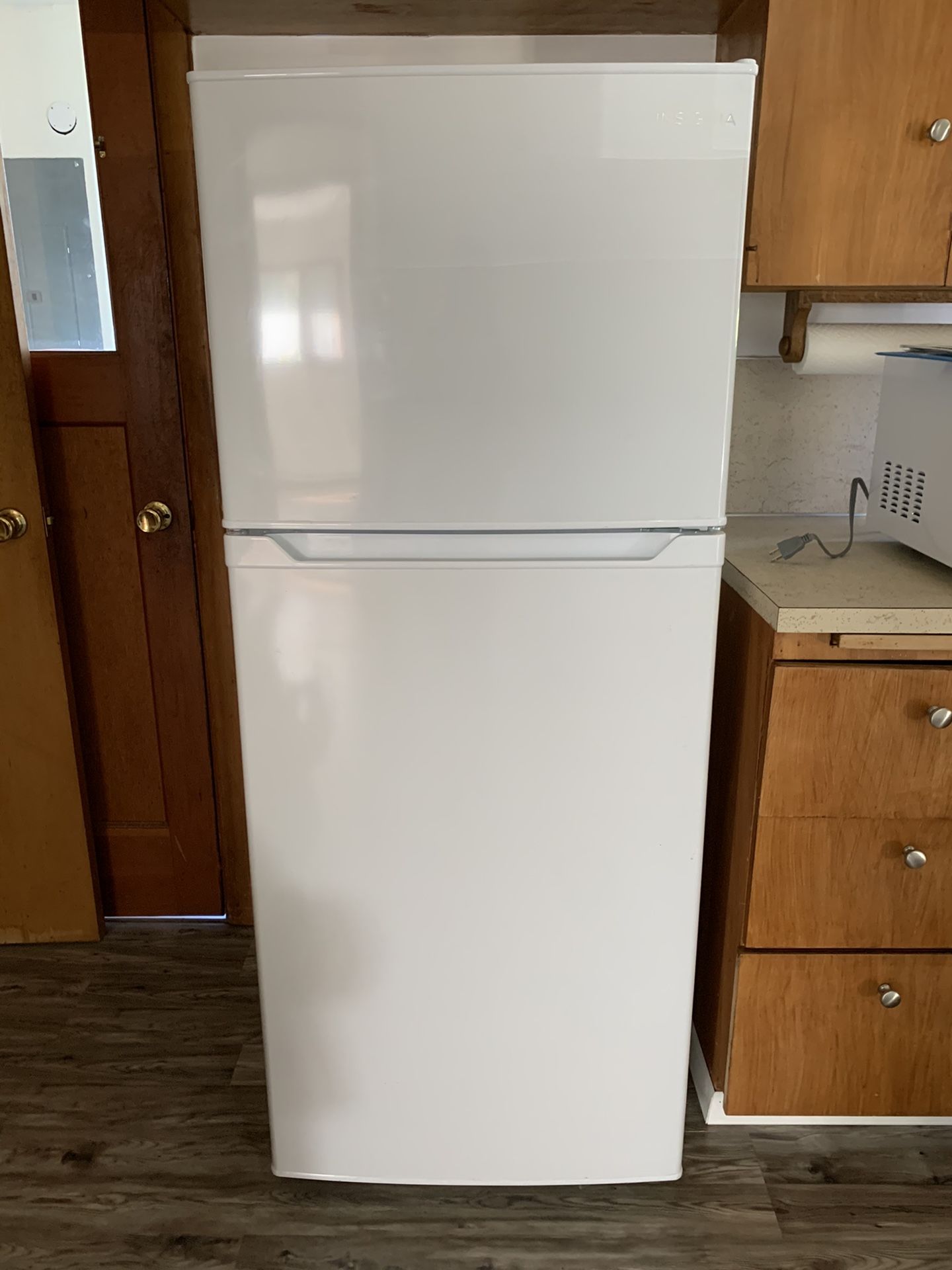 Insignia refrigerator