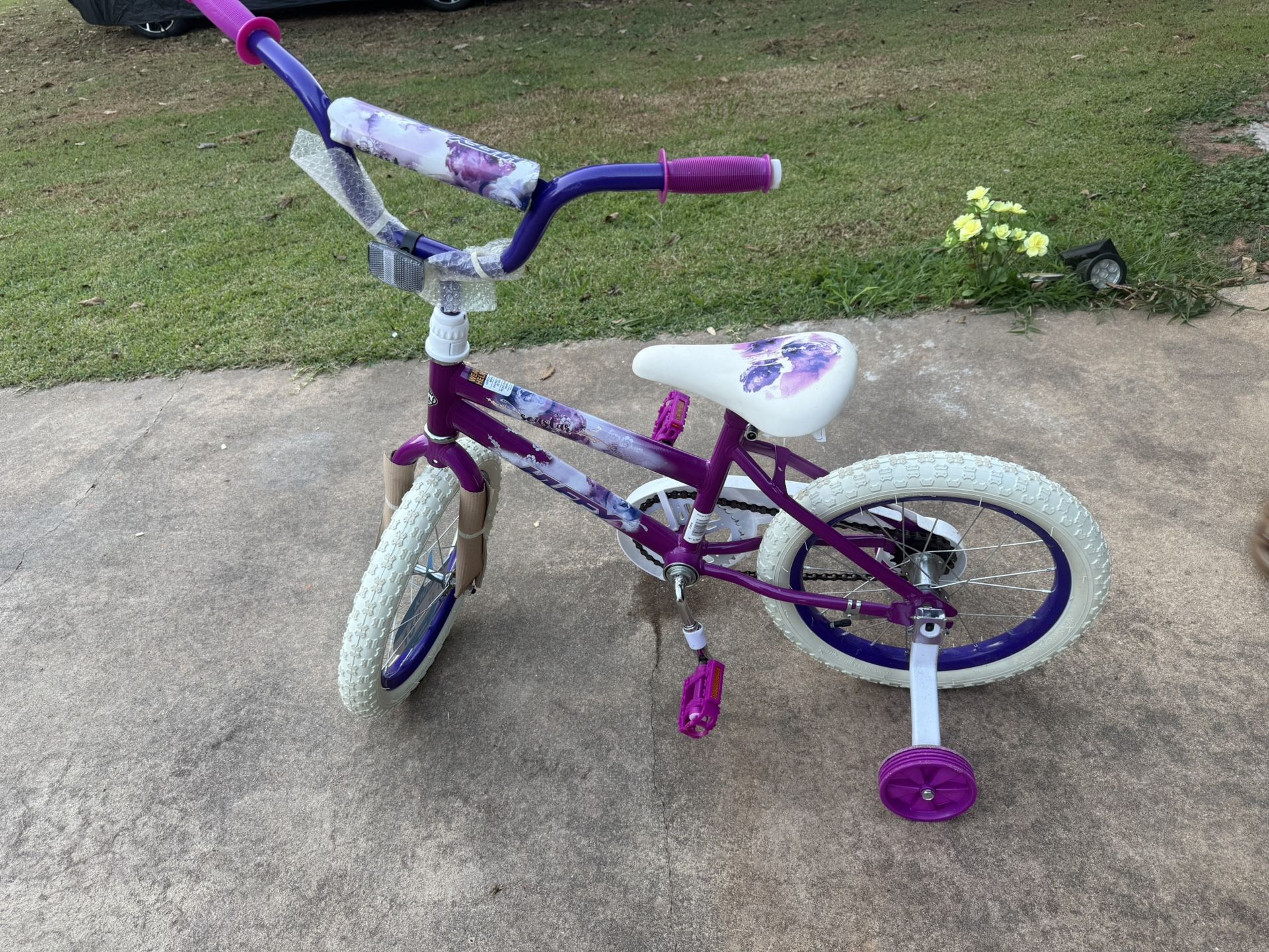 Purple Girls Bike - Huffy Seastar 16"