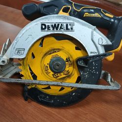 Dewalt Saw 6.1/2 Tool Only 