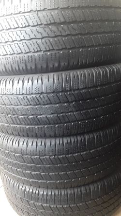 Set of 4 matching tires Goodyear wrangler size 275/60R20