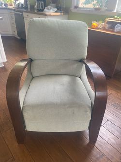 SET OF 2 Plush Light Green Recliner Chairs