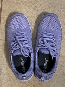 Women’s Sz. 8 Coral Lavender