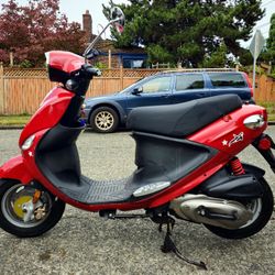 2009 Genuine Buddy 125 Looking For Life Partner