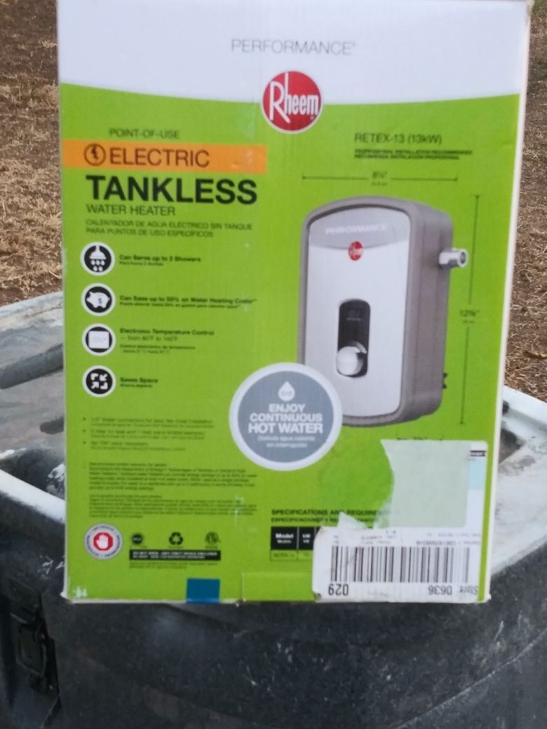 BRAND NEW RHEEM TANKLESS WATER HEATER