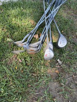 Hogan Golf Sticks
