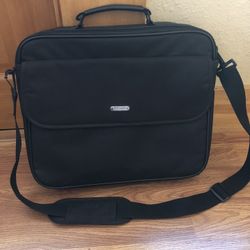 Targus Pro Laptop Carry Case