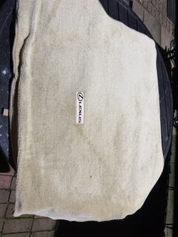 Lexus Carpet Floor Mat for Trunk