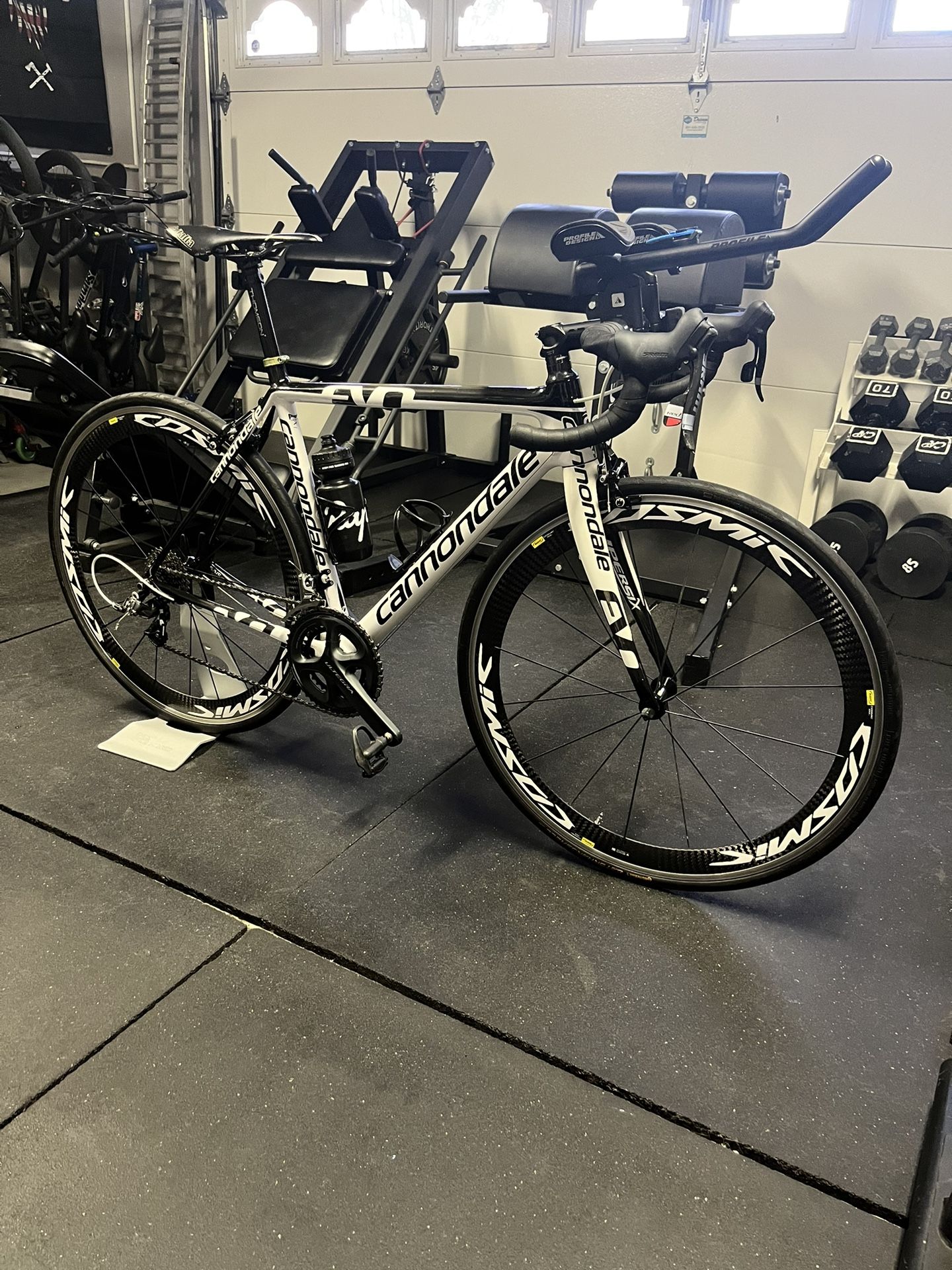 Cannondale Road Bike 