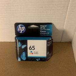 HP 65 Tri-color Ink Cartridge