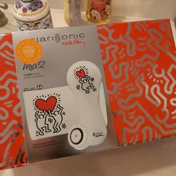 mia 2 clarisonic Skincare Cleansing Kit Brand New Limited Edition