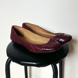 Ann Taylor Maroon/Red Quilted Ballet Flats (Size 9.5)