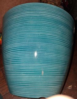 Solid Plastic Planters