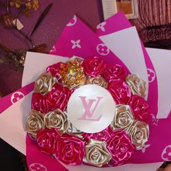 LV Eternal Roses Bouquet 