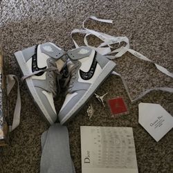 Jordan 1 Dior 7w