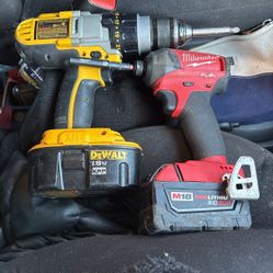 Dewalt & Milwaukee Drill/Drivers 