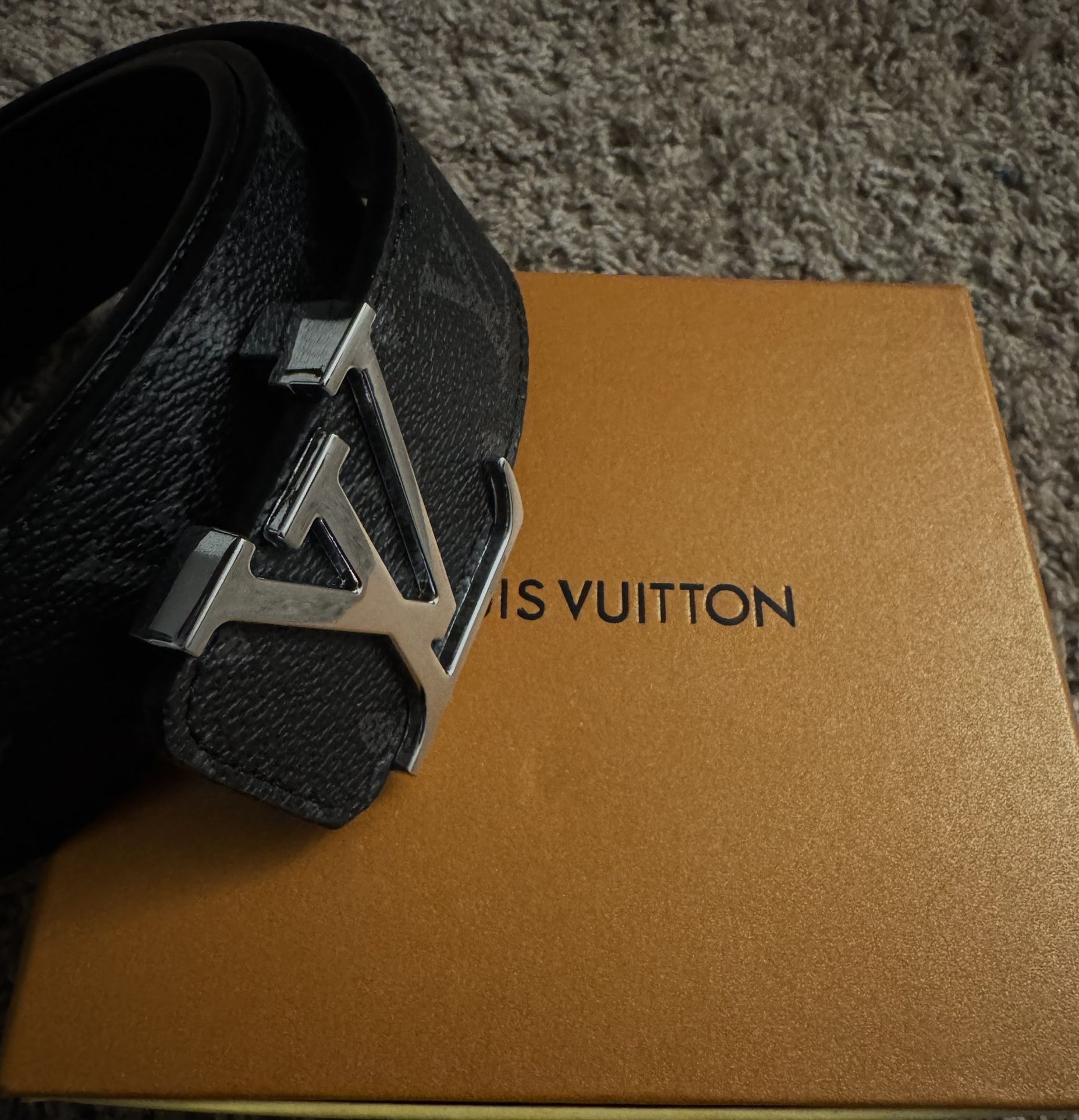 Louis Vuitton LV Initials 35-37