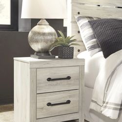 Cambeck Whitewash Nightstand🚛Same Day Delivery💳Financing Options