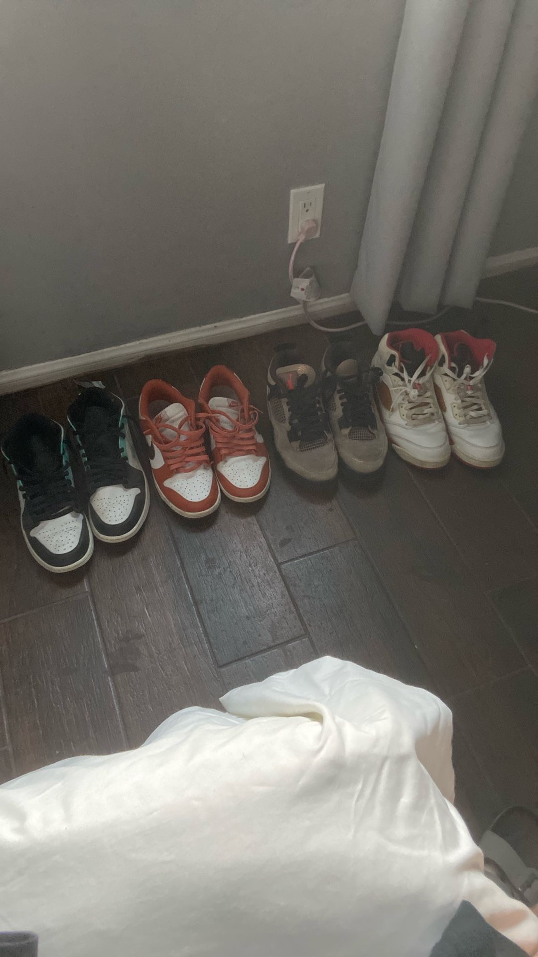 Jordans Dunks used