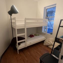 Bunk Bed + 2 Mattresses