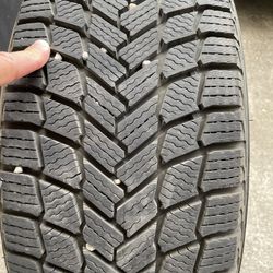Michelin X-Ice Snow
