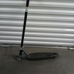 KIDS SCOOTER 