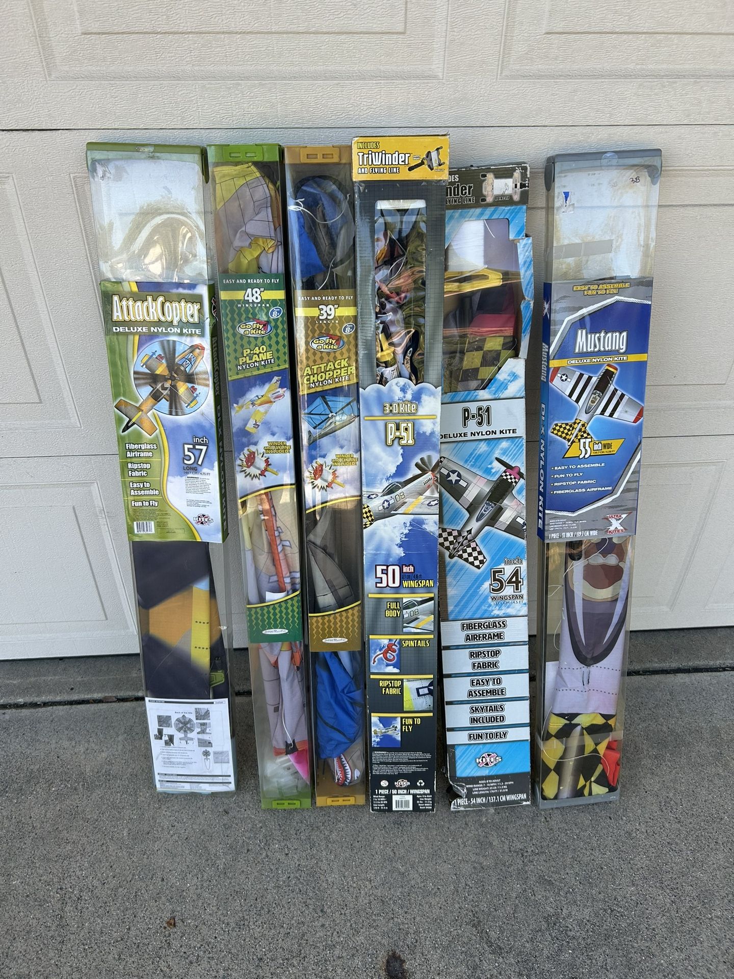 19 NEW Surf KITE & Flying Line Large Nylon Wind Beach Beautiful Fun Toy