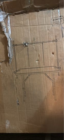 Pet grooming table