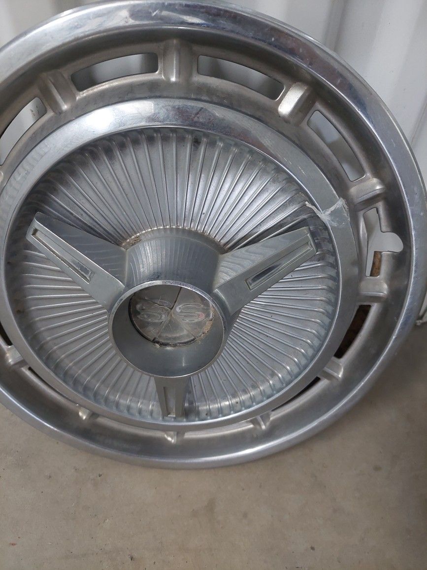 Vintage Chevy Impala SuperSport  Hubcap